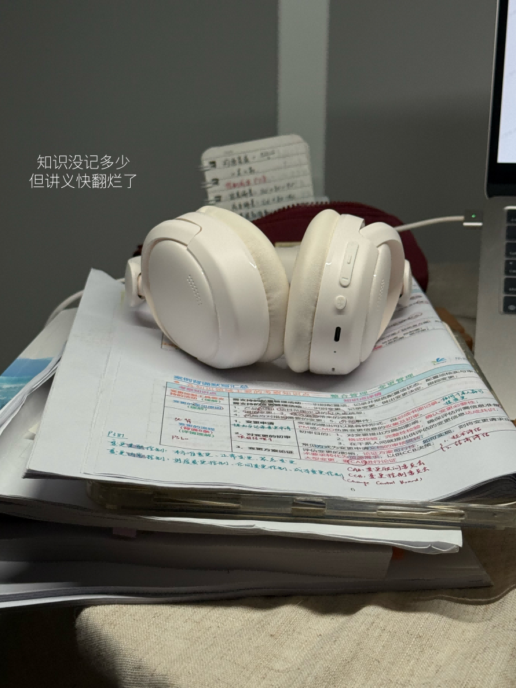 邵雯霞2(1).png 邵雯霞2(1).png